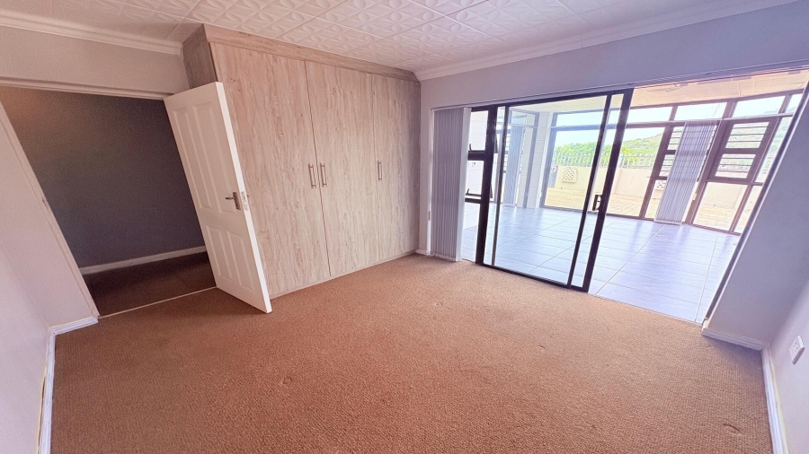 3 Bedroom Property for Sale in Hartenbos Central Western Cape